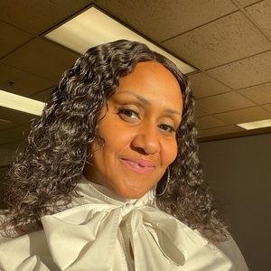 Meet your Posher, Keisha